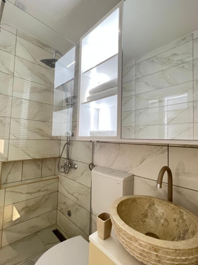 דירות Nikšić Center Deluxe Studio מראה חיצוני תמונה